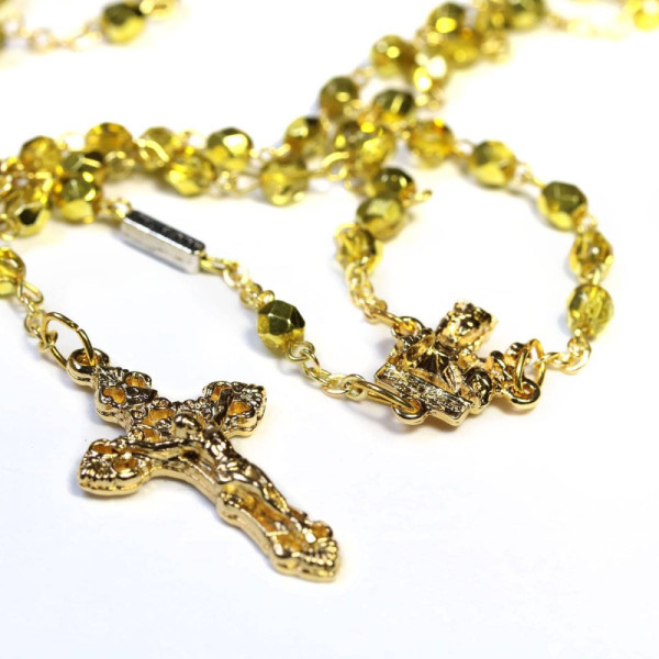 Notre-Dame rosary in yellow gold